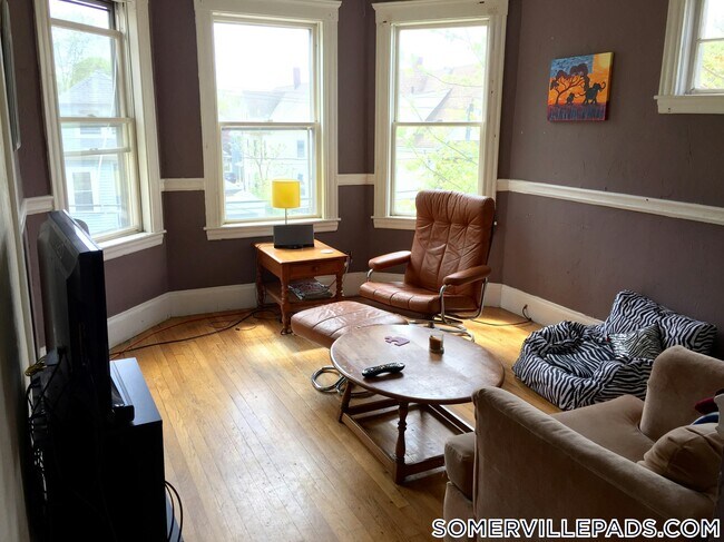 39-41 Waterhouse St in Somerville, MA - Building Photo - Building Photo