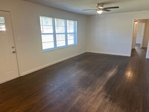 1505 Pettit Dr in Tyler, TX - Building Photo - Building Photo