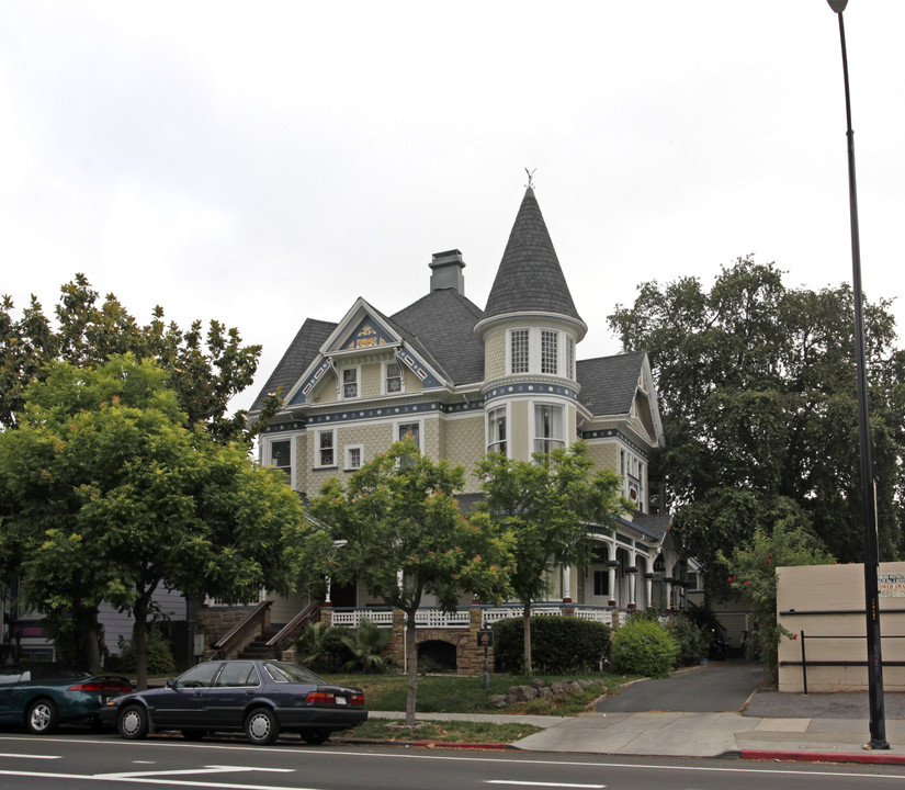 Ruckers Mansion 8 in San Jose, CA - Building Photo