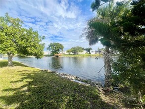 817 Cape Haze Ln in Naples, FL - Building Photo - Building Photo
