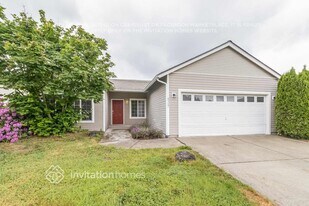 8307 204th St Ct E in Spanaway, WA - Building Photo