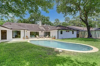 12419 Mossycup Dr in Houston, TX - Building Photo - Building Photo