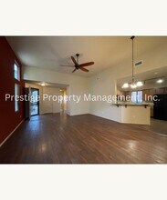 8737 N Mugho Pine Trail in Tucson, AZ - Building Photo - Building Photo