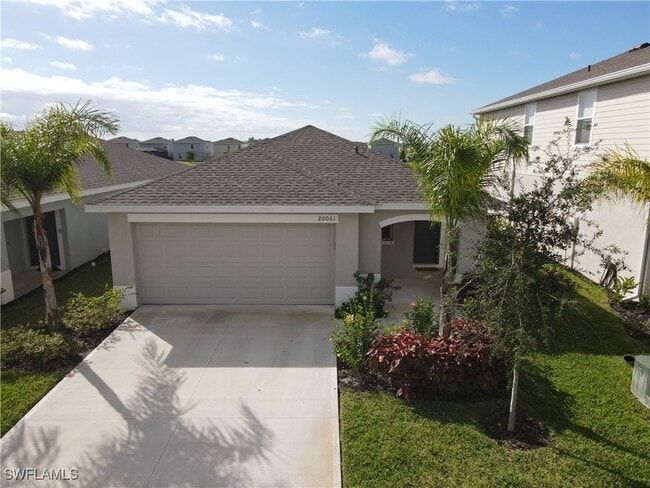 20061 Green Pasture Rd in Lehigh Acres, FL - Building Photo - Building Photo