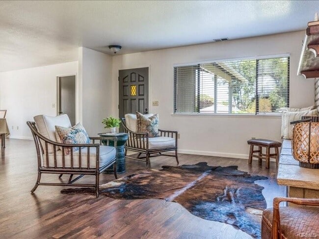 2372 Lawton Ave in San Luis Obispo, CA - Building Photo - Building Photo
