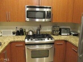 1245 Caroline St NE-Unit -219 in Atlanta, GA - Building Photo - Building Photo