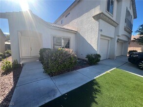 4429 Rockaway Beach St in Las Vegas, NV - Building Photo - Building Photo