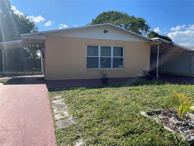 1865 NW 6th Ave in Pompano Beach, FL - Building Photo - Building Photo