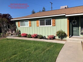 837 N Mahaleb St in Tulare, CA - Building Photo