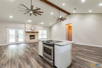 14380 Spotted Horse Ln in Salado, TX - Building Photo - Building Photo