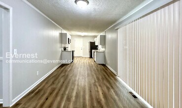 2507 Dawn Dr in Decatur, GA - Building Photo - Building Photo
