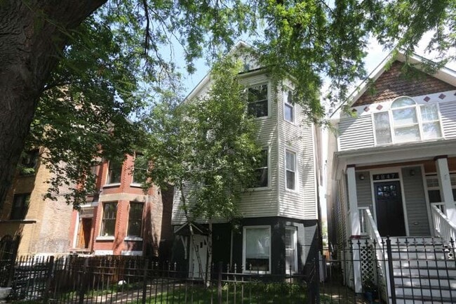 property at 4849 N Seeley Ave