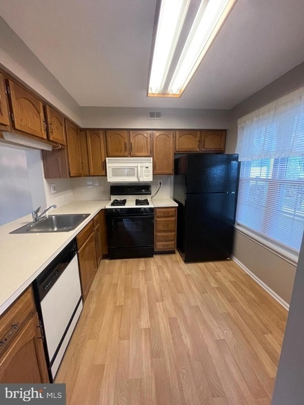 property at 5207A Adelaide Dr