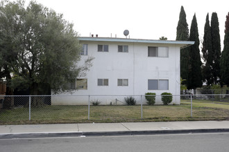 6612 Ginger Ln in Westminster, CA - Foto de edificio - Building Photo