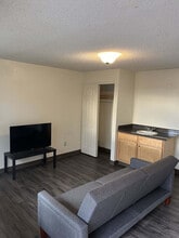1555 NE Merman Dr in Pullman, WA - Building Photo - Building Photo