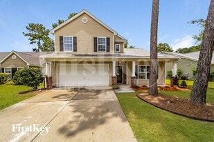 104 Mcgrady Dr in Ladson, SC - Building Photo