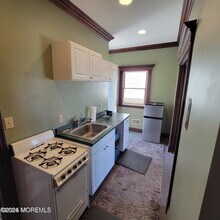 2002 Ocean Ave N in Belmar, NJ - Building Photo - Building Photo