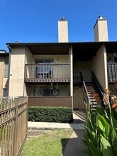 1500 Bay Area Blvd in Houston, TX - Building Photo - Building Photo