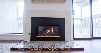 2523 N Nettleton St in Spokane, WA - Foto de edificio - Building Photo