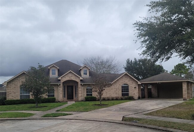 3501 Carson Ct in Pearland, TX - Building Photo - Building Photo
