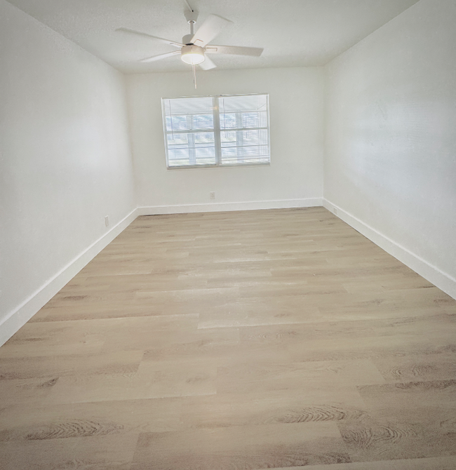 property at 1043 Cornwall C