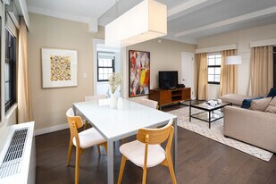 337 E 50th St in New York, NY - Building Photo