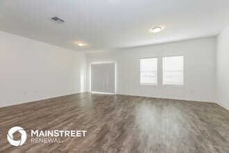 194 Hidden Lk Lp in Haines City, FL - Building Photo - Building Photo