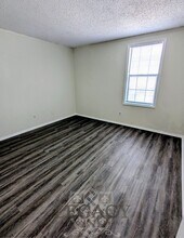 918 Coarsey Dr in Nashville, TN - Building Photo - Building Photo