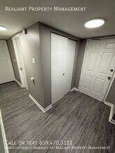 2082 Fairmont Ct in Lexington, KY - Foto de edificio - Building Photo