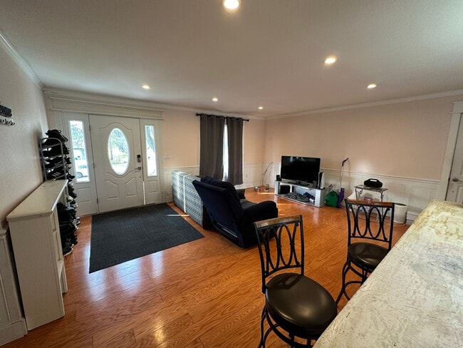 property at 117 Winston Dr