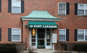 10-18 E Lakeside Ave Apartamentos