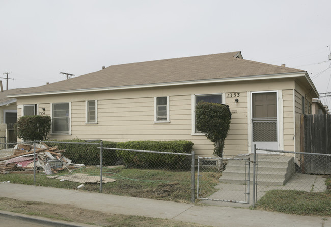 1351 Stanley Ave in Long Beach, CA - Building Photo - Building Photo