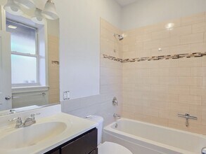 3509 N Fremont St, Unit 3S in Chicago, IL - Building Photo - Building Photo