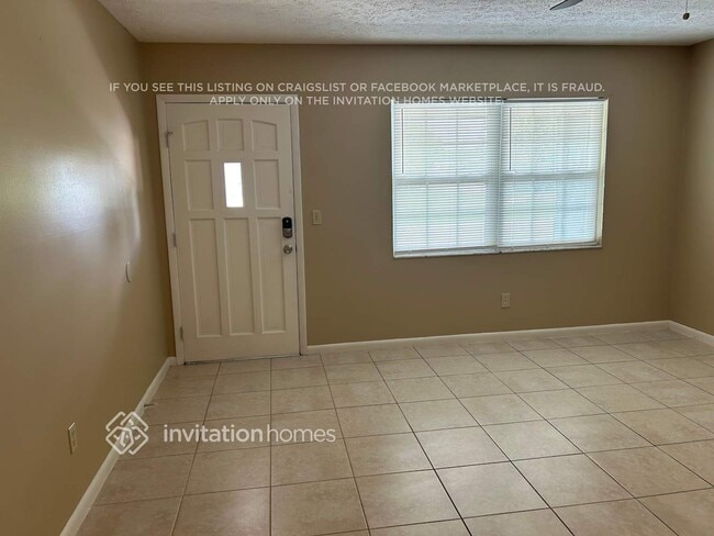 4402 Presidential St in Seffner, FL - Building Photo - Building Photo