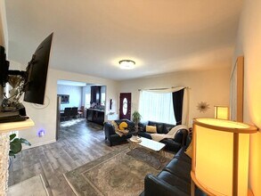 50 Indian Paintbrush Ln in Alexander, NC - Building Photo - Building Photo