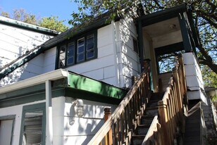 904 S Webber St in Urbana, IL - Building Photo