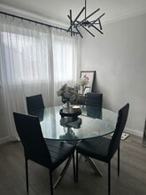 9 Echo Bay in Winnipeg, MB - Building Photo - Building Photo
