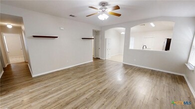 6204 Griffith Loop in Killeen, TX - Building Photo - Building Photo