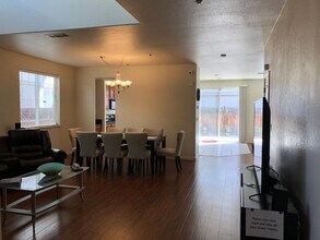 1868 White Sands St in Brentwood, CA - Building Photo - Building Photo