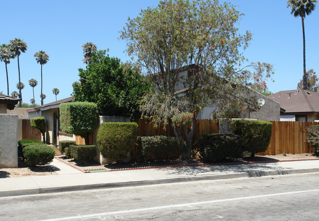 2155-2157 N Ventura Rd in Oxnard, CA - Building Photo - Building Photo