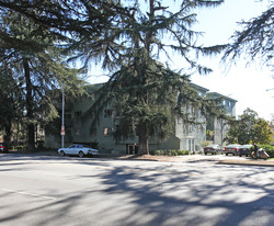 4534 Los Feliz Blvd Apartments