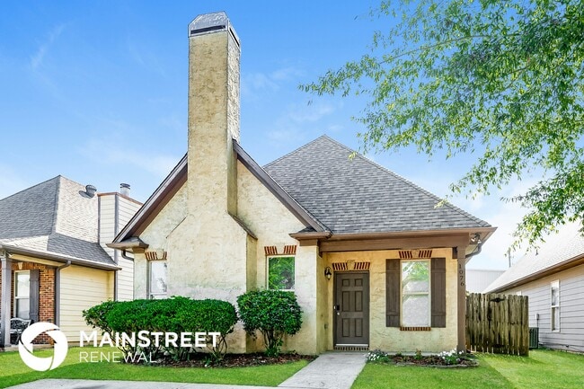 property at 1076 Washington Dr