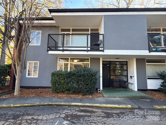 property at 2126 E 7th St