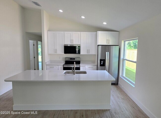 857 Dunbar St in Port Saint John, FL - Building Photo - Building Photo