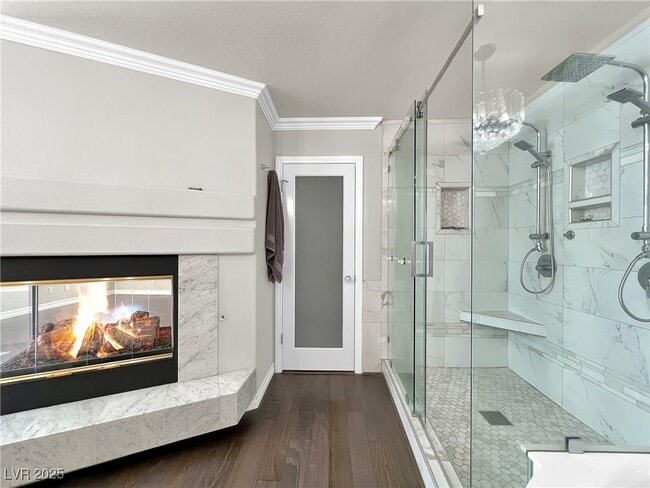 property at 595 Campus Oaks Ct