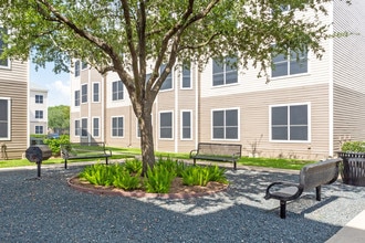 Concord at Allendale Apartments in Houston, TX - Building Photo - Building Photo