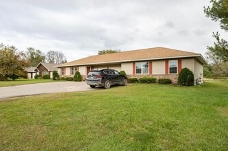 6305-6307 Teagan Ln in Schofield, WI - Building Photo - Building Photo