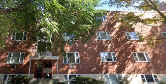 59 Parkman St in Brookline, MA - Building Photo