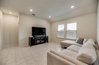 1106 Meadow Side Dr in Princeton, TX - Building Photo - Building Photo