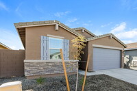 6837 West Gaby Road in Phoenix, AZ - Building Photo - Building Photo